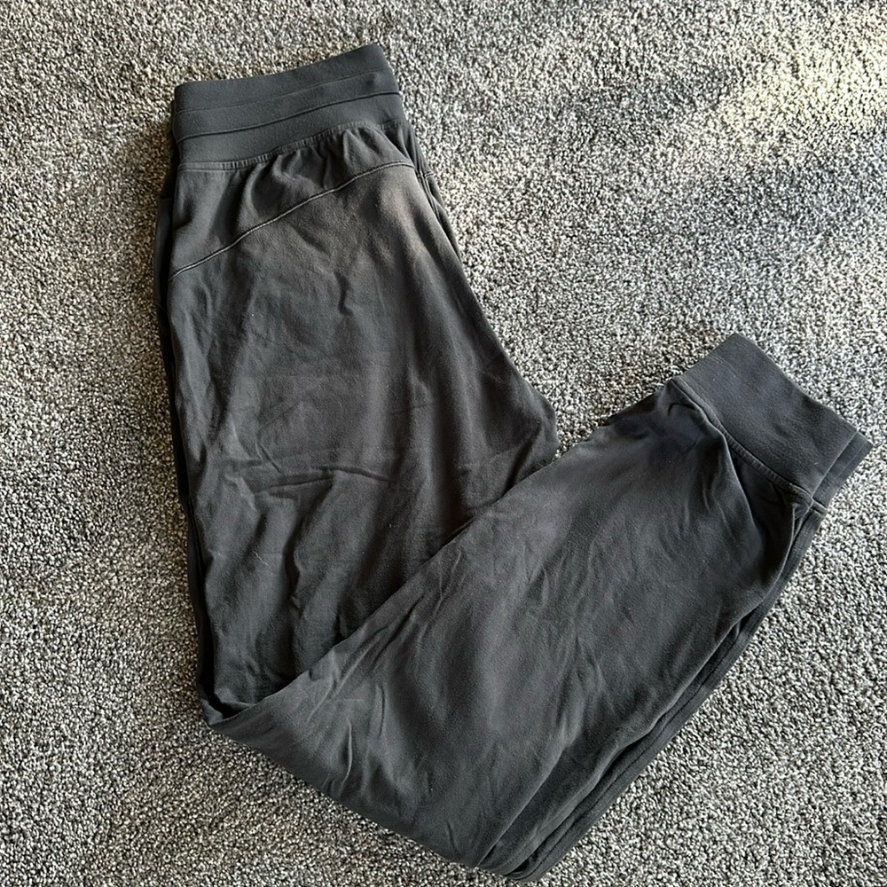 Lululemon ready to rulu jogger